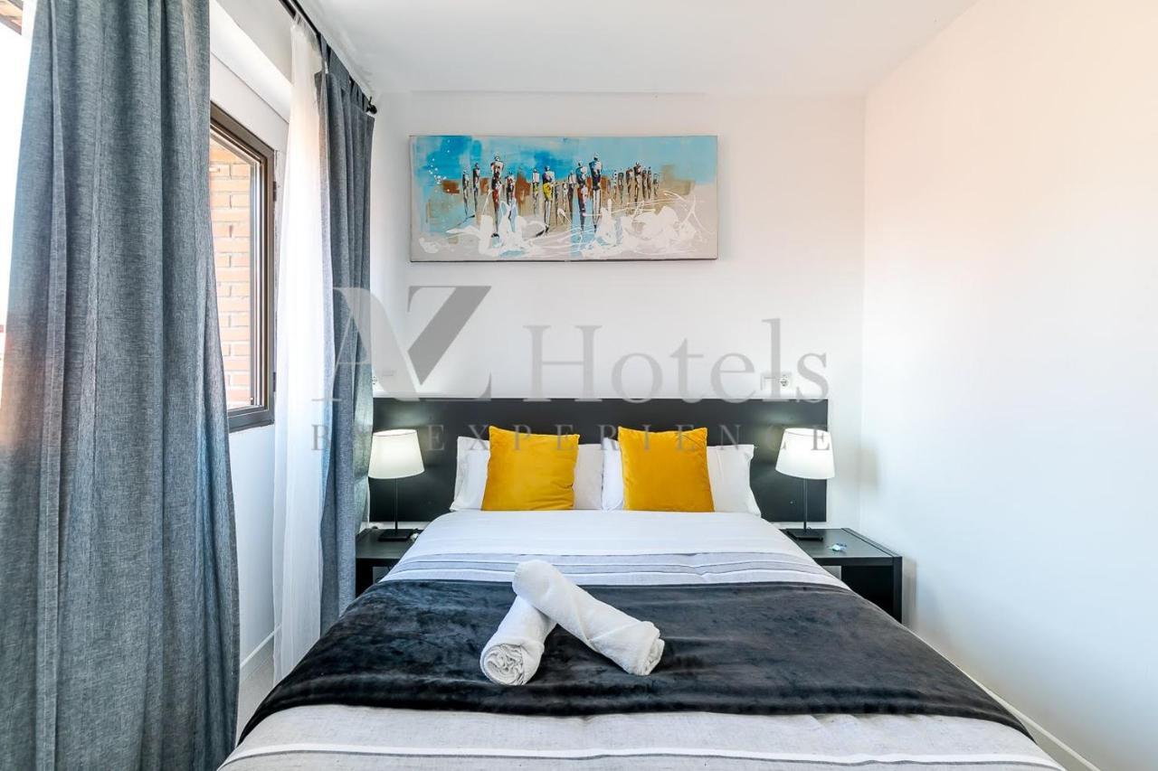 Ayz Sierra De Meira - Auto Check-In Property (Adults Only) Мадрид Екстер'єр фото